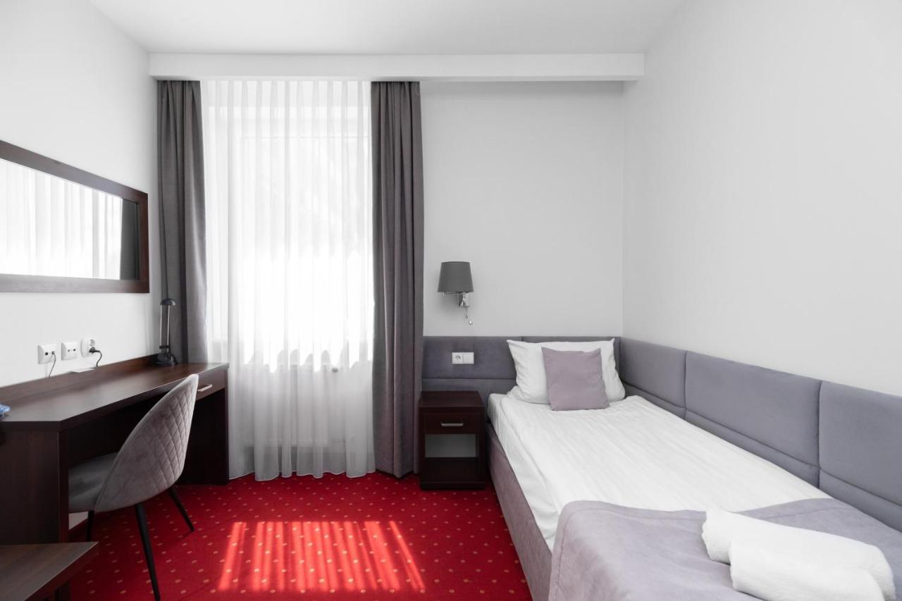 Hotel Maraton Бидгощ Екстер'єр фото