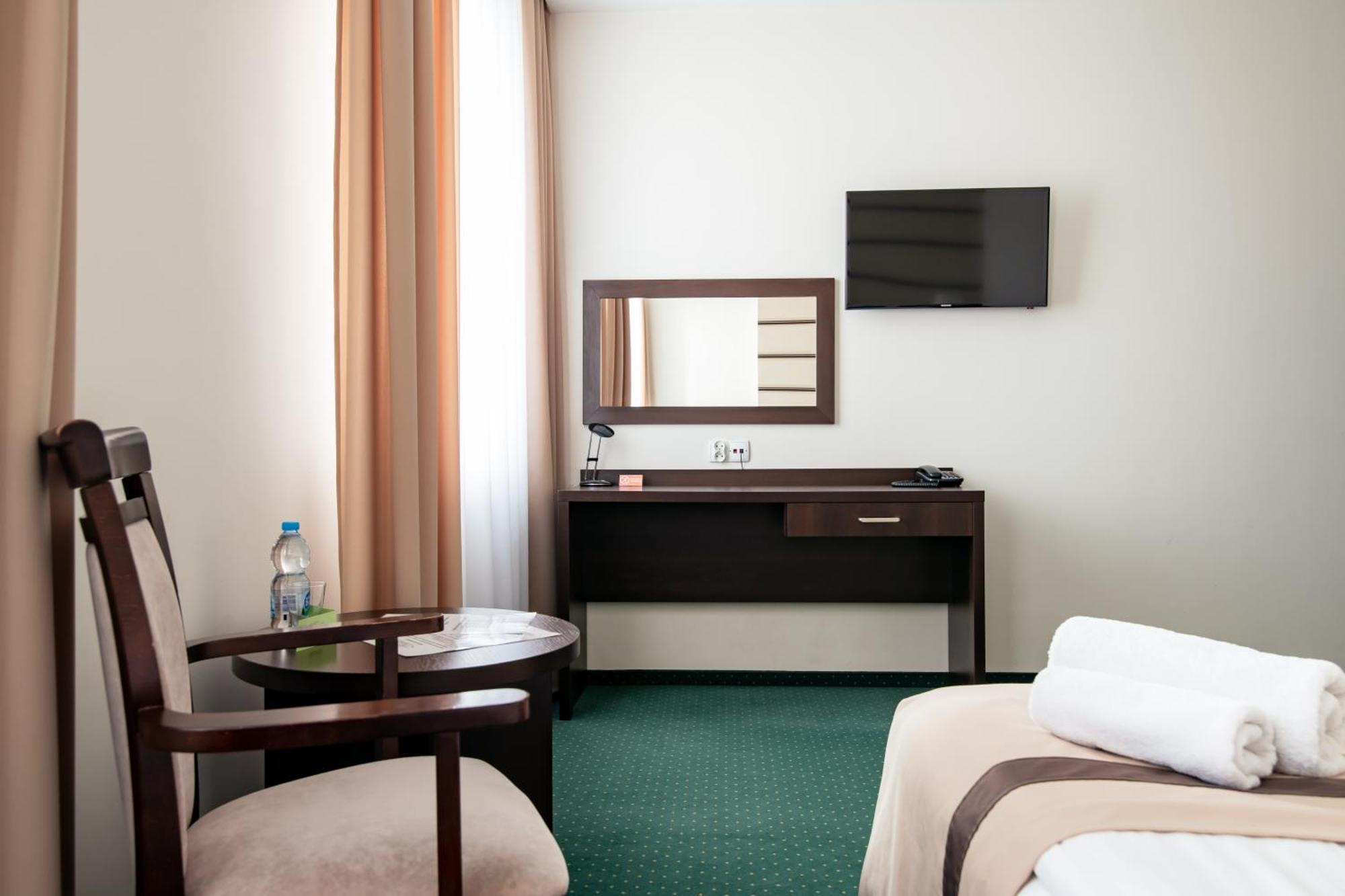 Hotel Maraton Бидгощ Екстер'єр фото